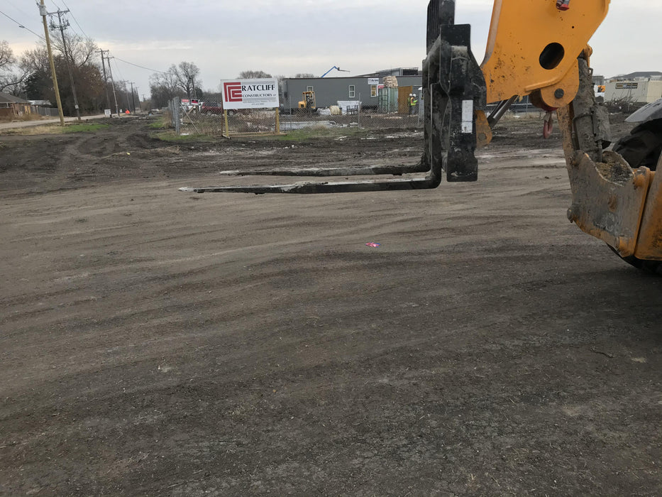 2019 JCB 510-56 74 HP w/CAB/HVAC, Beacon, Worklights, Aux Hydraulics, Solid Tires 72" Carriage/60" Forks