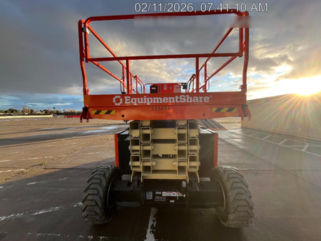 2025 JLG RT4394