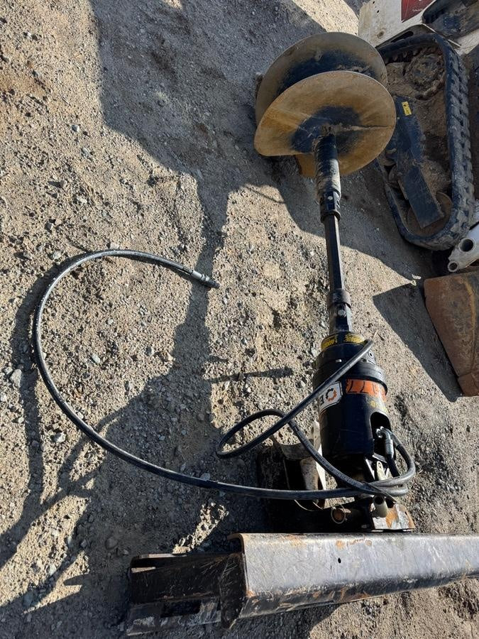 2023 AUGER TORQUE 3300-30