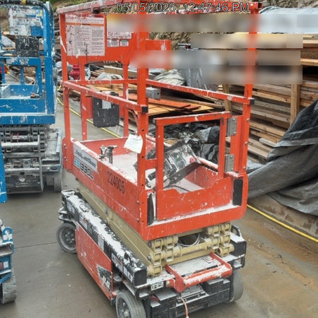2022 JLG ES1330L