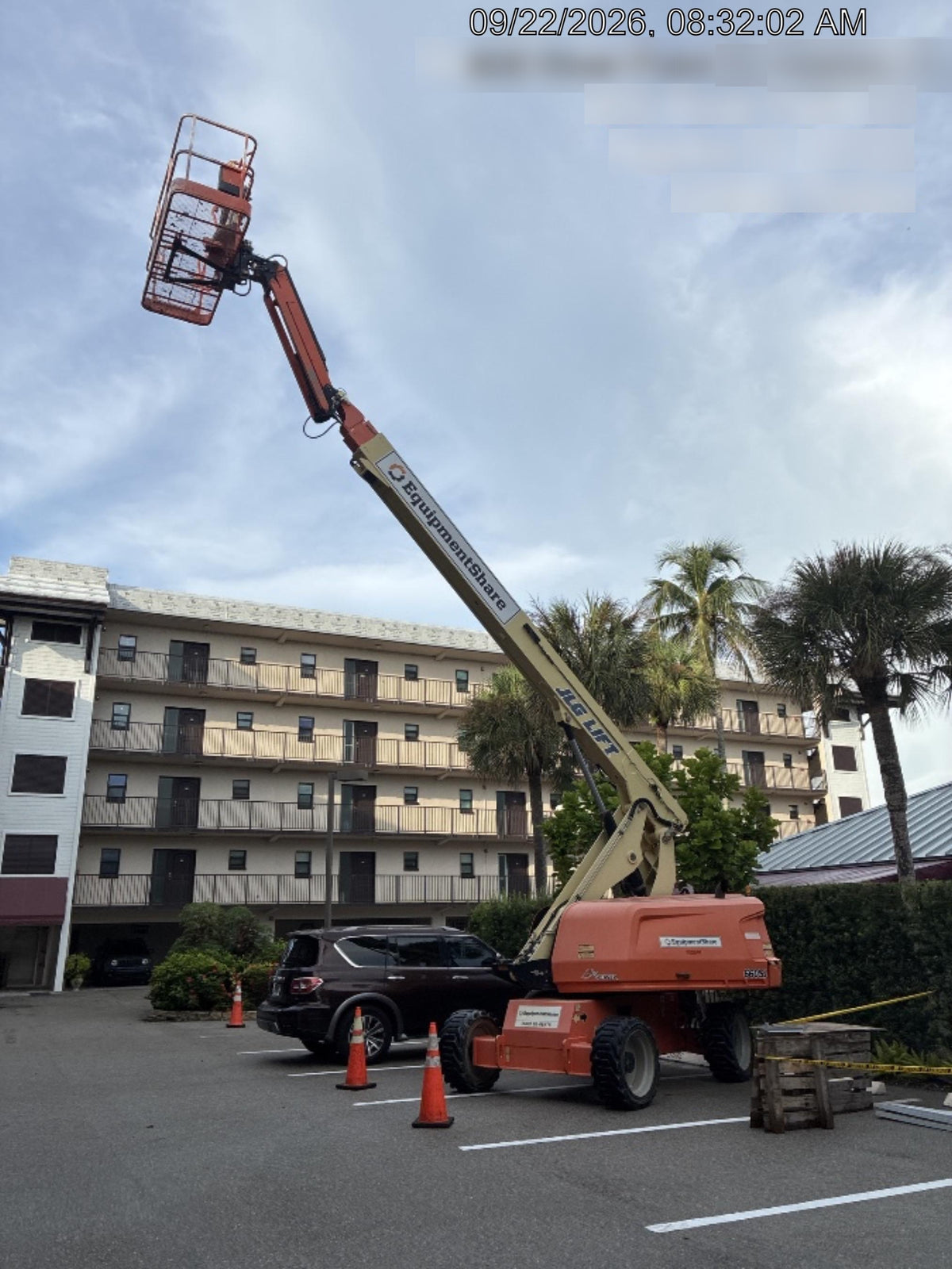 2020 JLG 660SJ