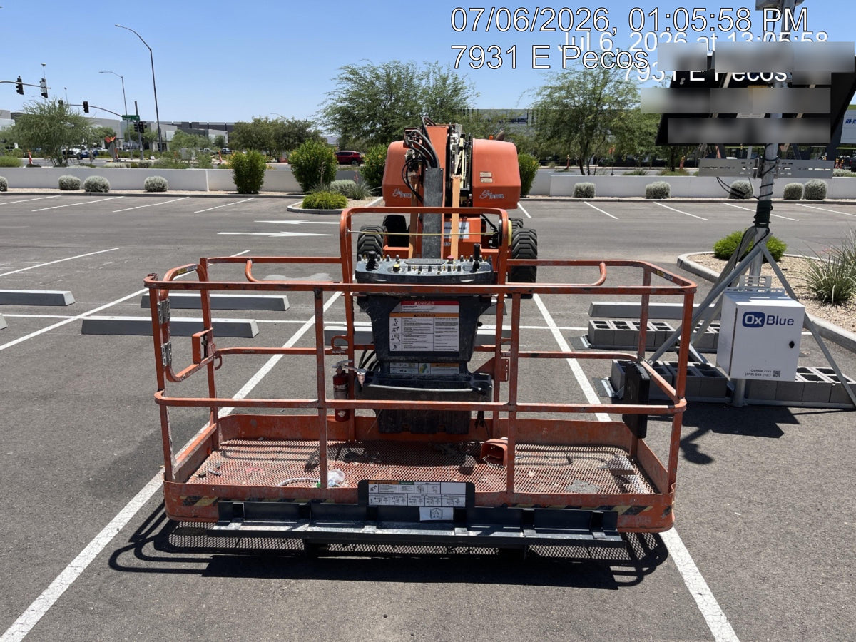 2021 JLG 660SJ