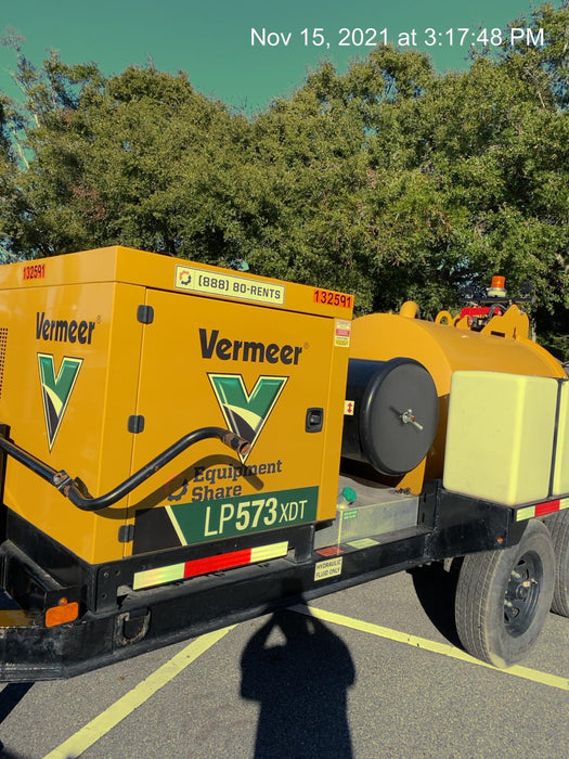 2021 VAC-TRON LP573XDT