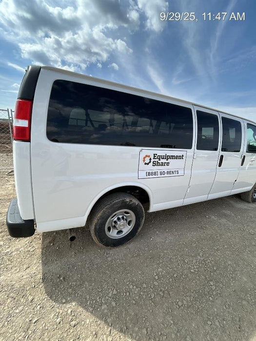 2023 CHEVROLET Express Van - Rental