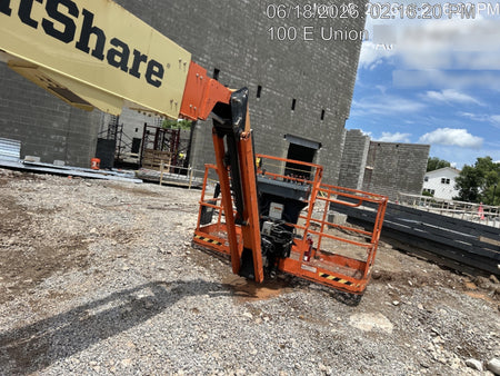2023 JLG 860SJ