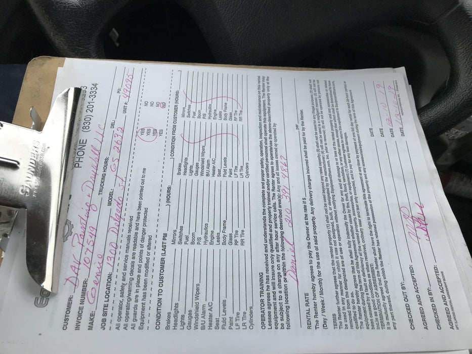 2019 Genie GS-2632 Folding rails with half height swing gate