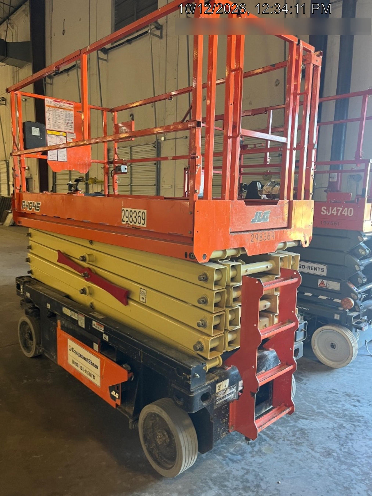 2023 JLG R4045