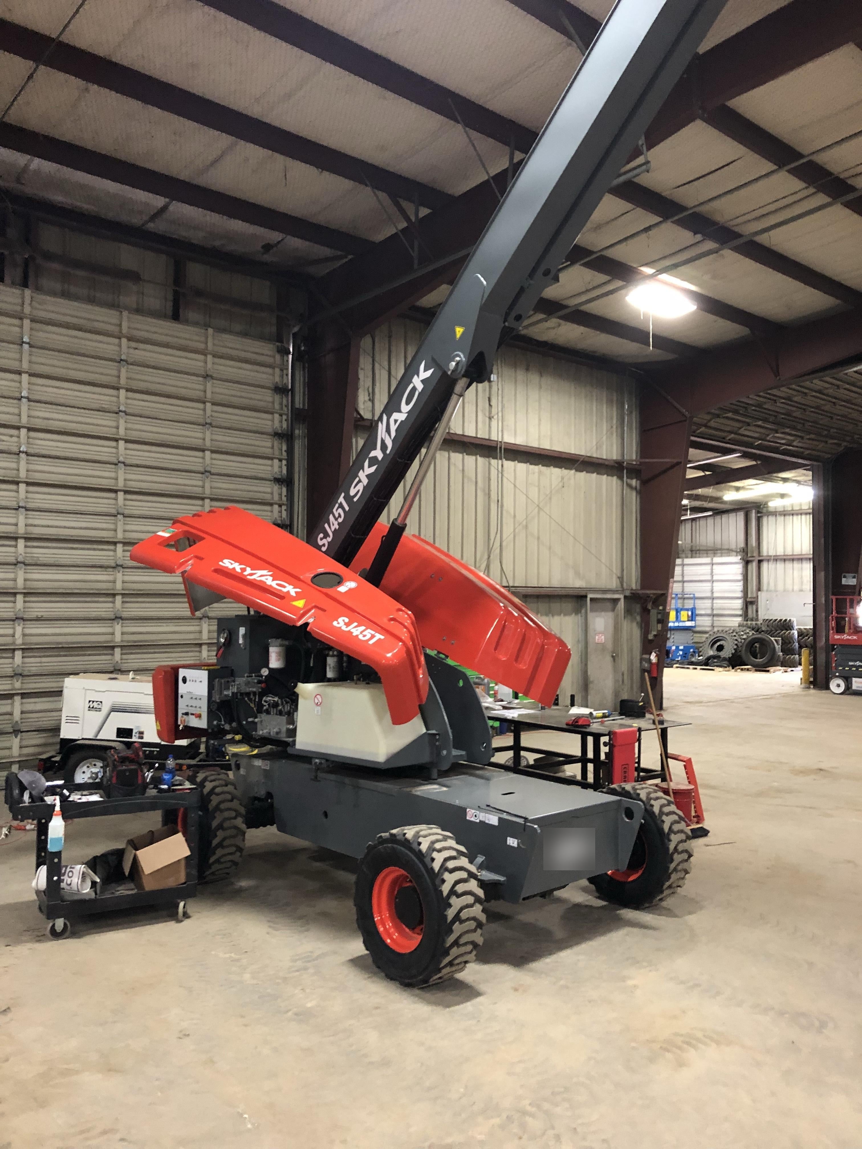 2018 SKYJACK SJ45T+