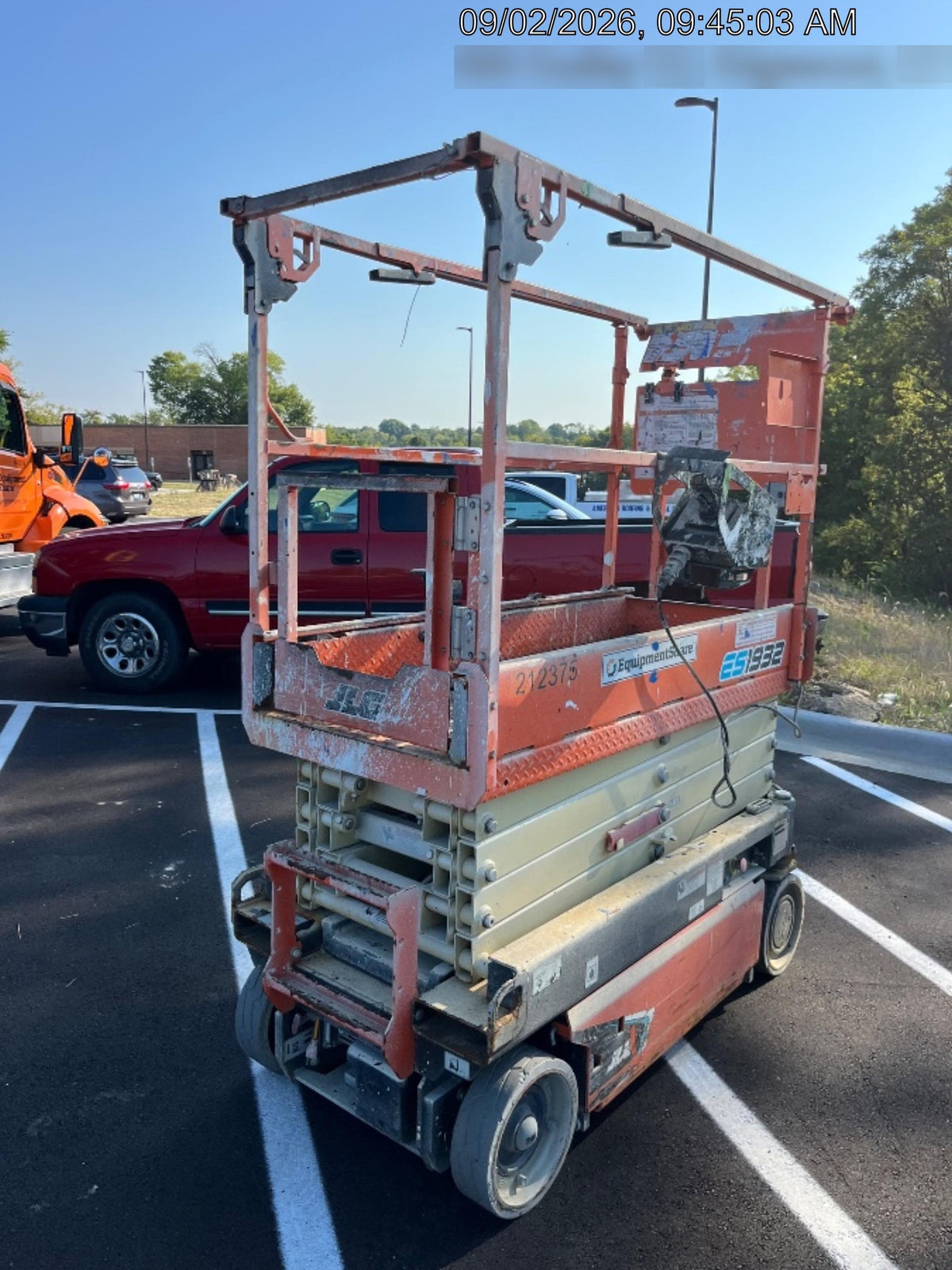 2022 JLG ES1932