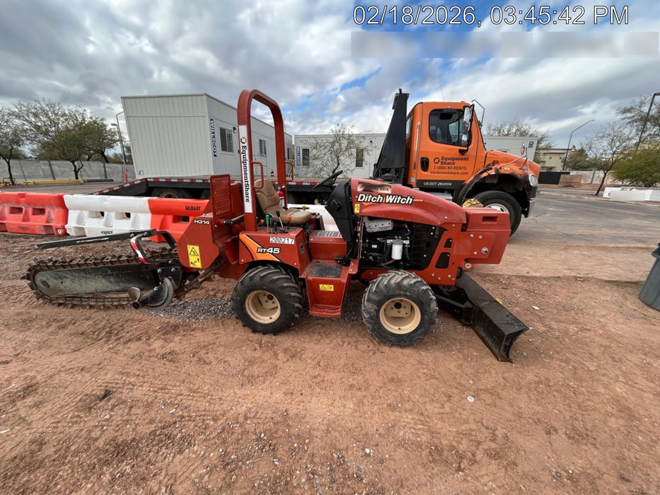 2022 DITCH WITCH RT45A