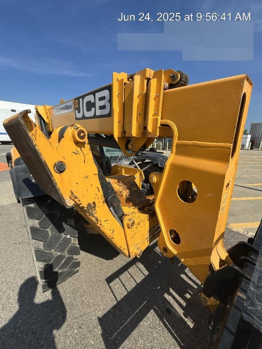 2022 JCB 510-56