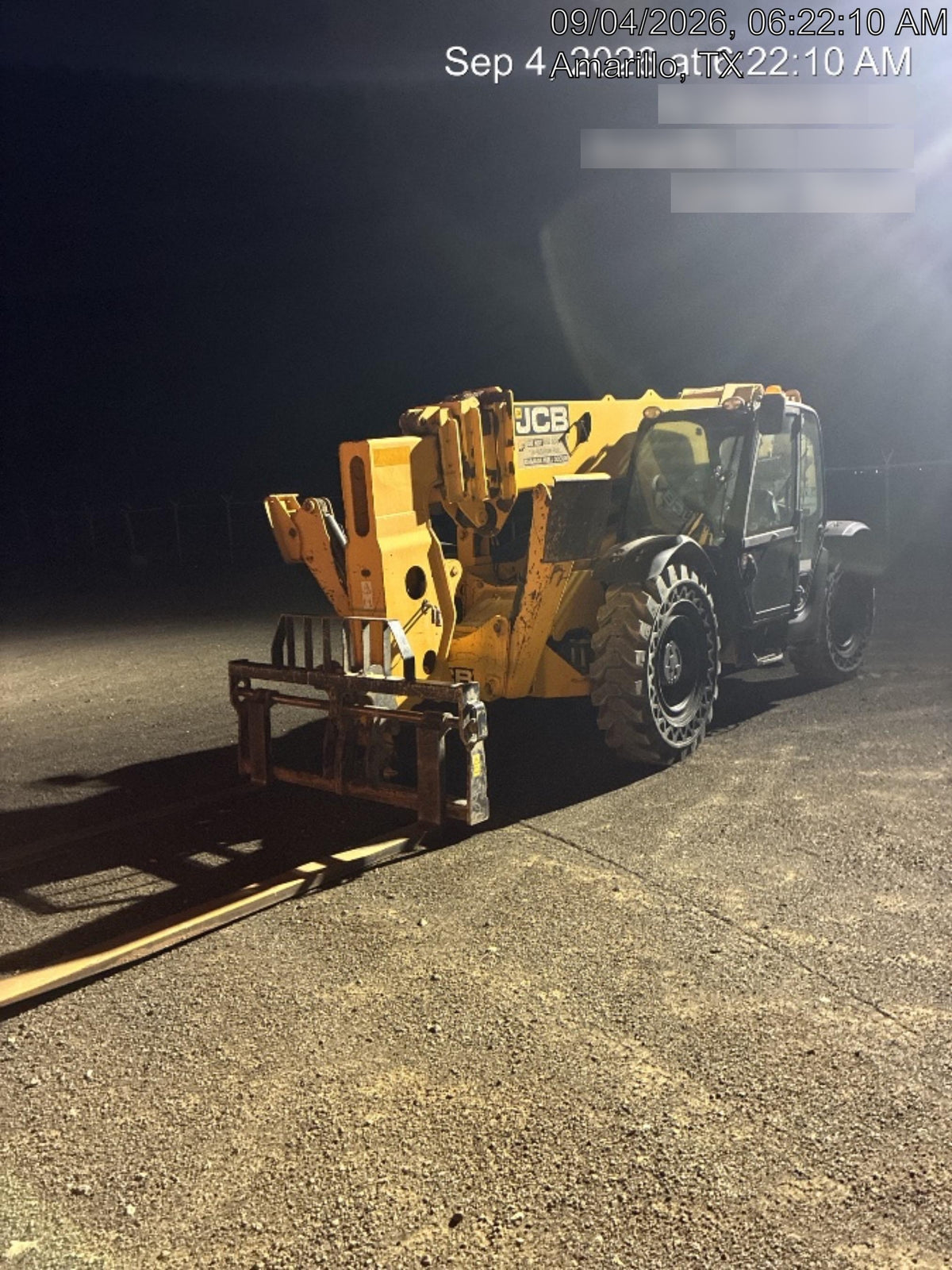2019 JCB 512-56 109 HP w/CAB/HVAC, Beacon, Aux Hydraulics, Worklights, Solid Tires, 60" Carriage/Forks