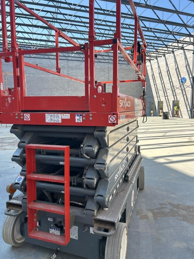 2021 SKYJACK SJ4740