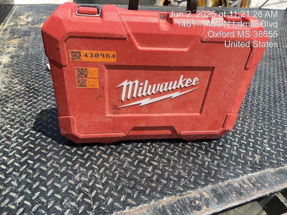 2024 MILWAUKEE 2877-22