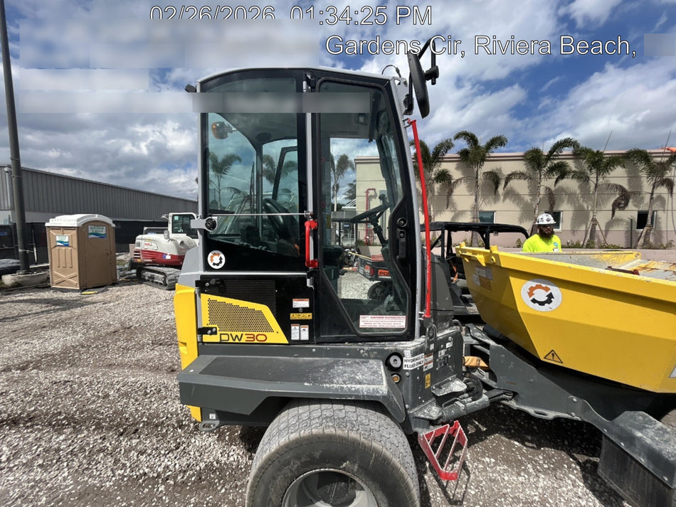 2025 WACKER NEUSON DW311 Cab Turf Tires