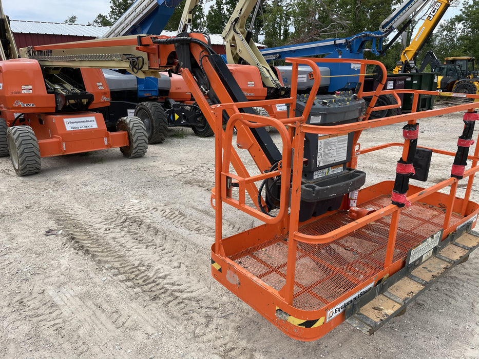 2020 JLG 660SJ