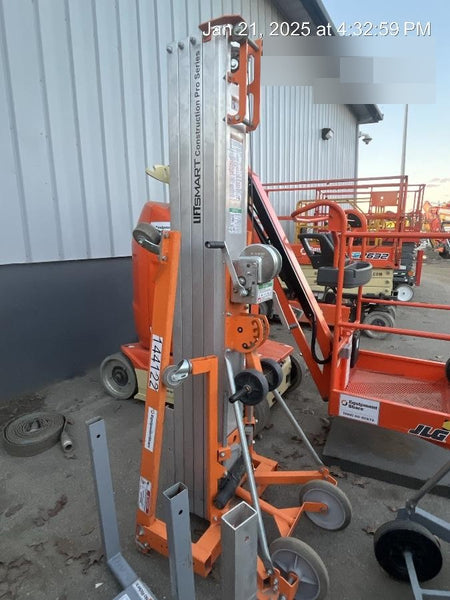2020 GENIE SLC-24