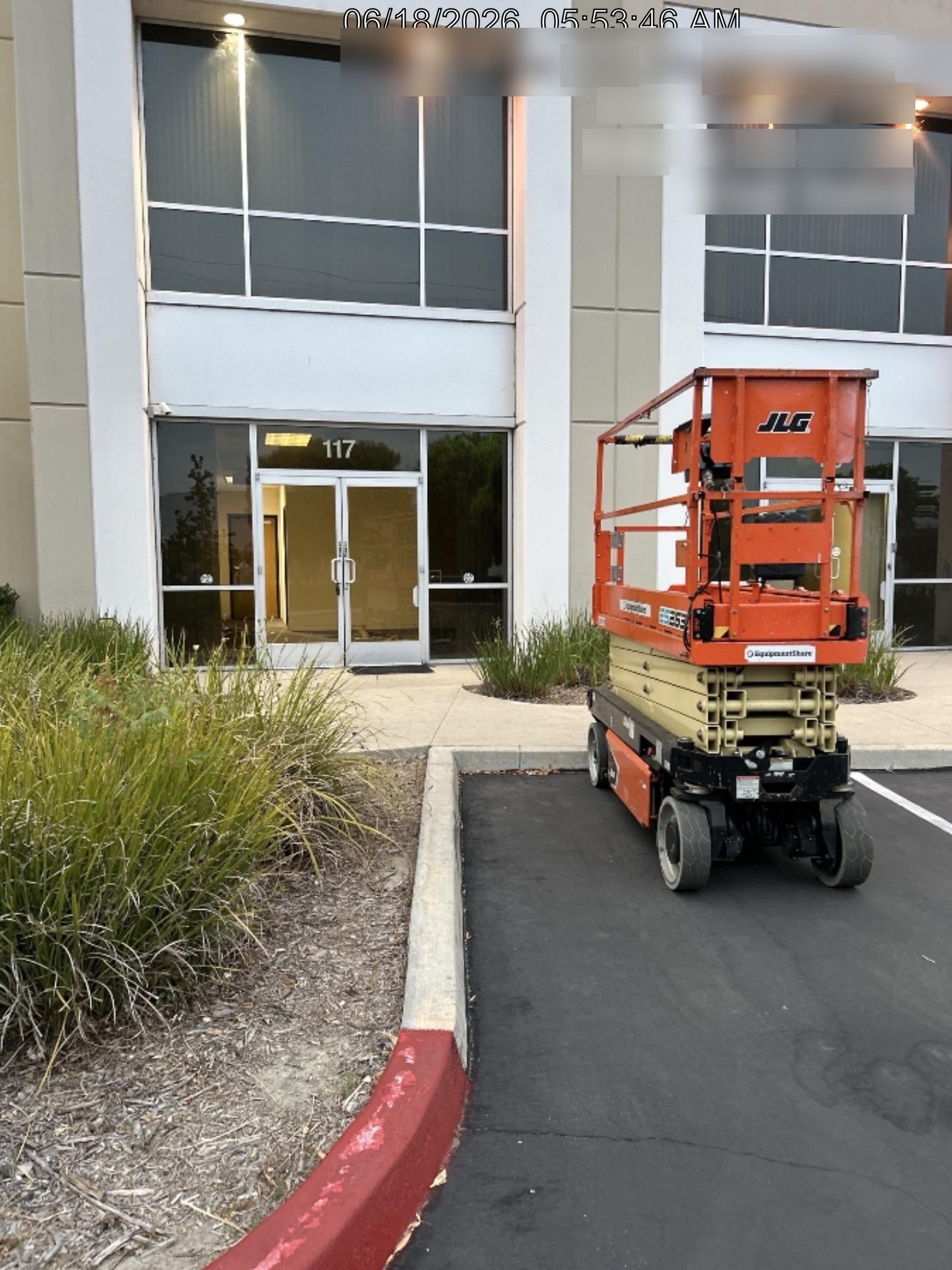 2022 JLG ES2632