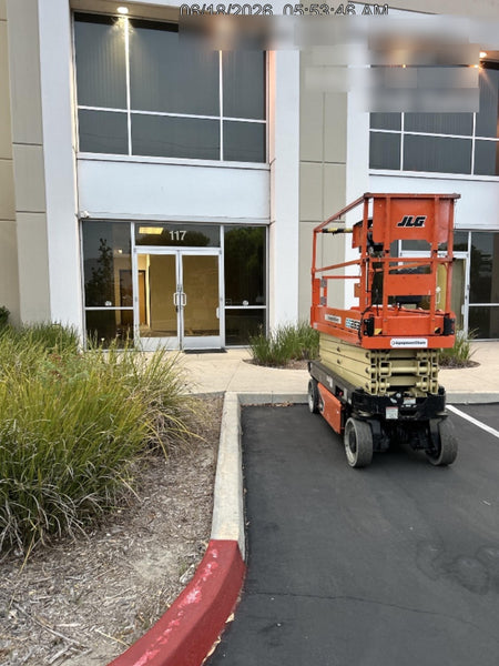 2022 JLG ES2632