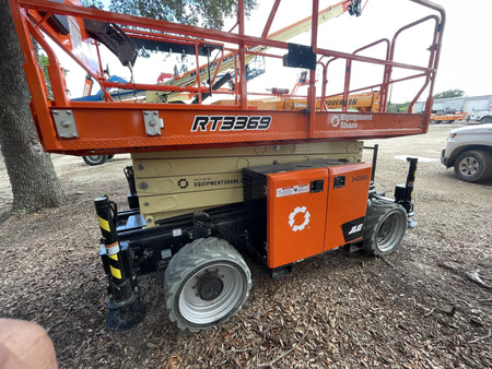 2022 JLG RT3369