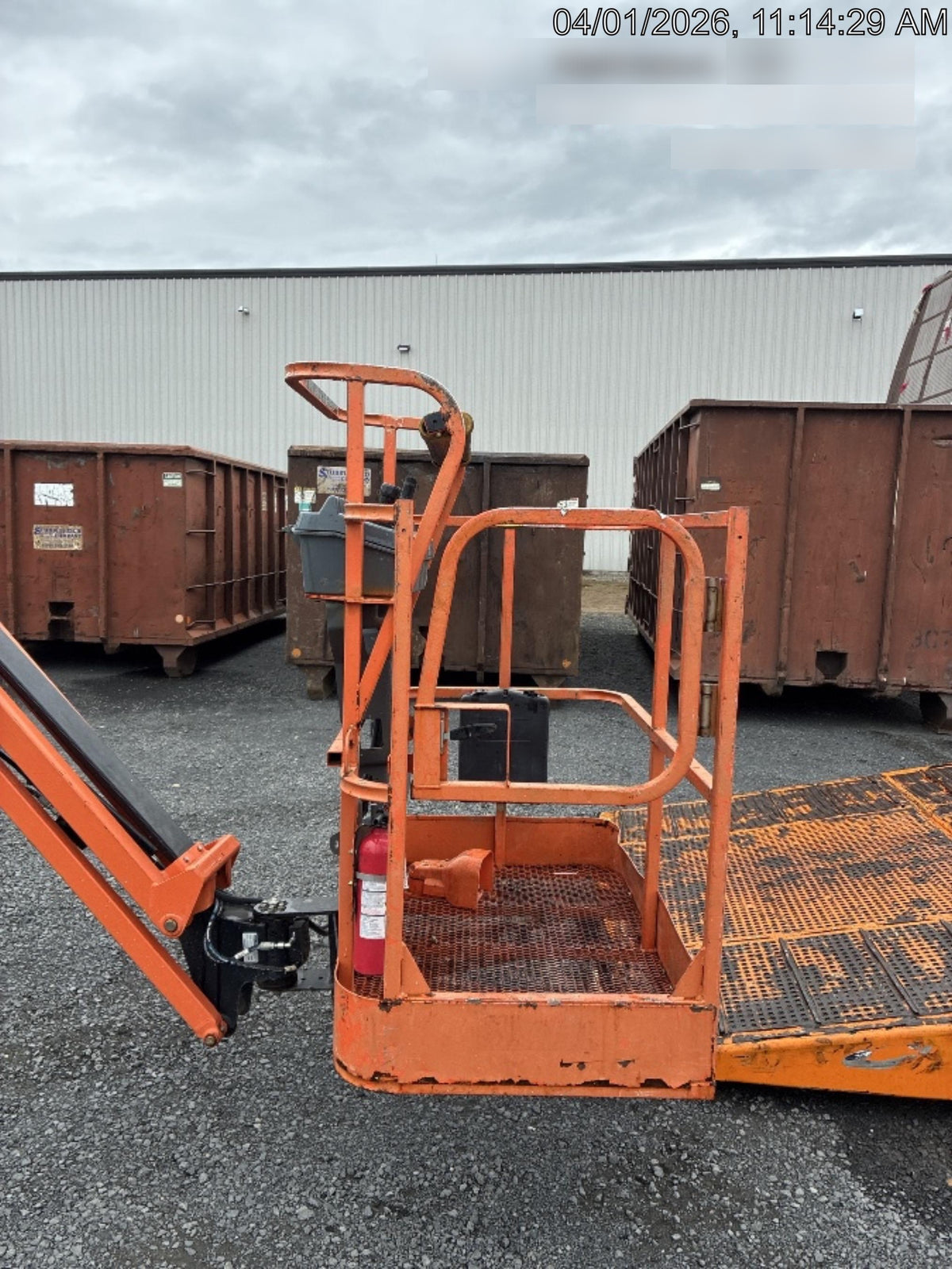 2019 JLG E400AJPN