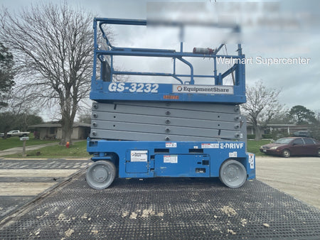 2023 GENIE GS-3232