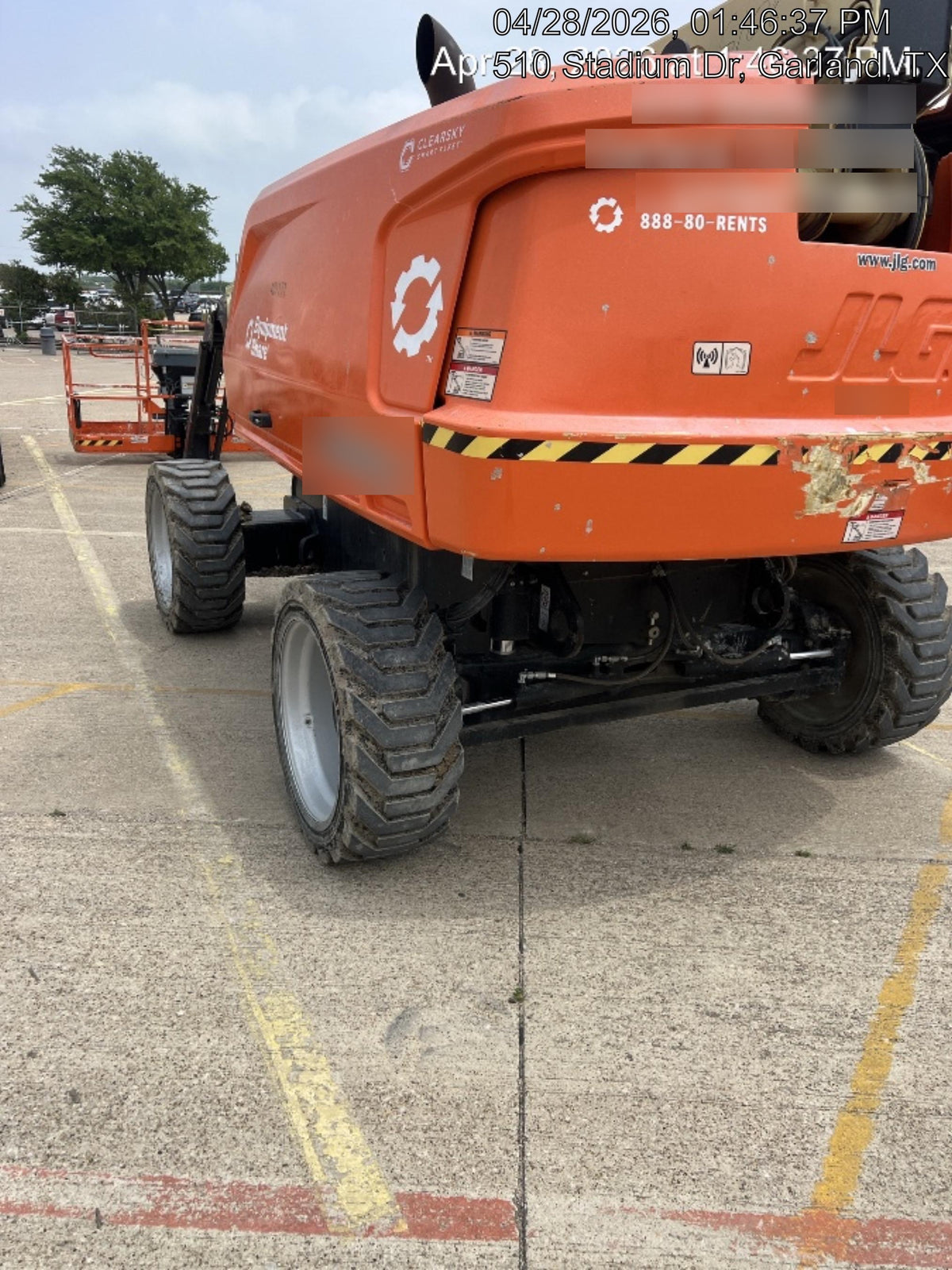 2024 JLG 660SJ