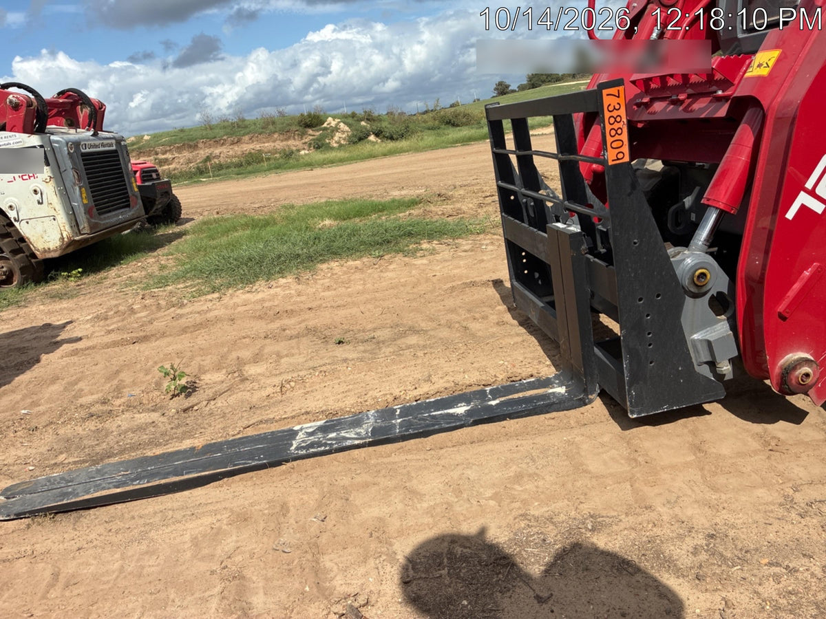 2026 ARROW MATERIAL HANDLING 72" Pallet Forks - Arrow