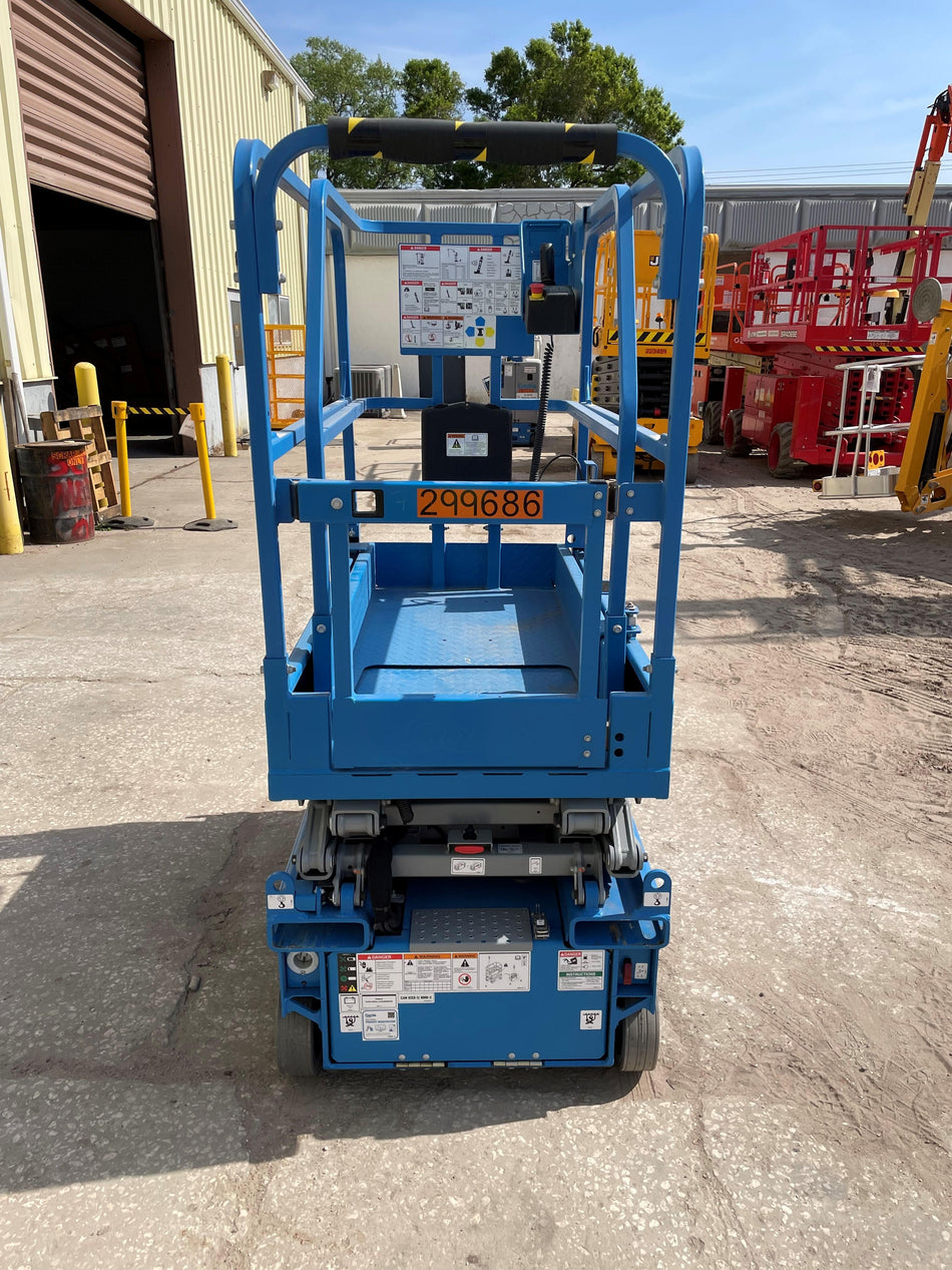 2023 GENIE GS-1432