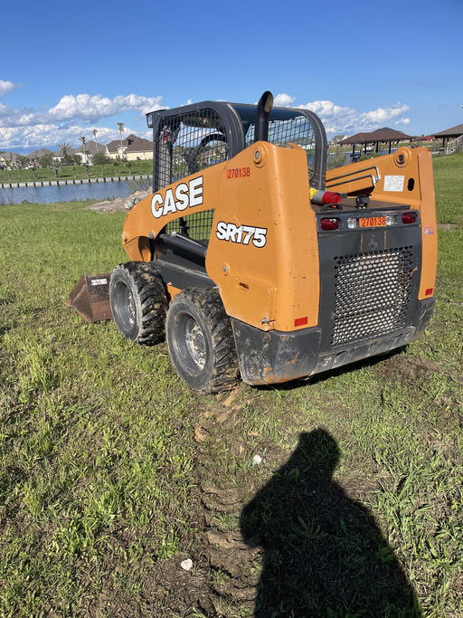 2019 CASE SR175