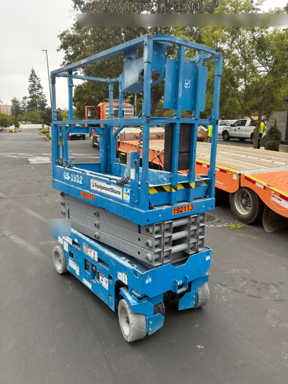 2021 GENIE GS-1932