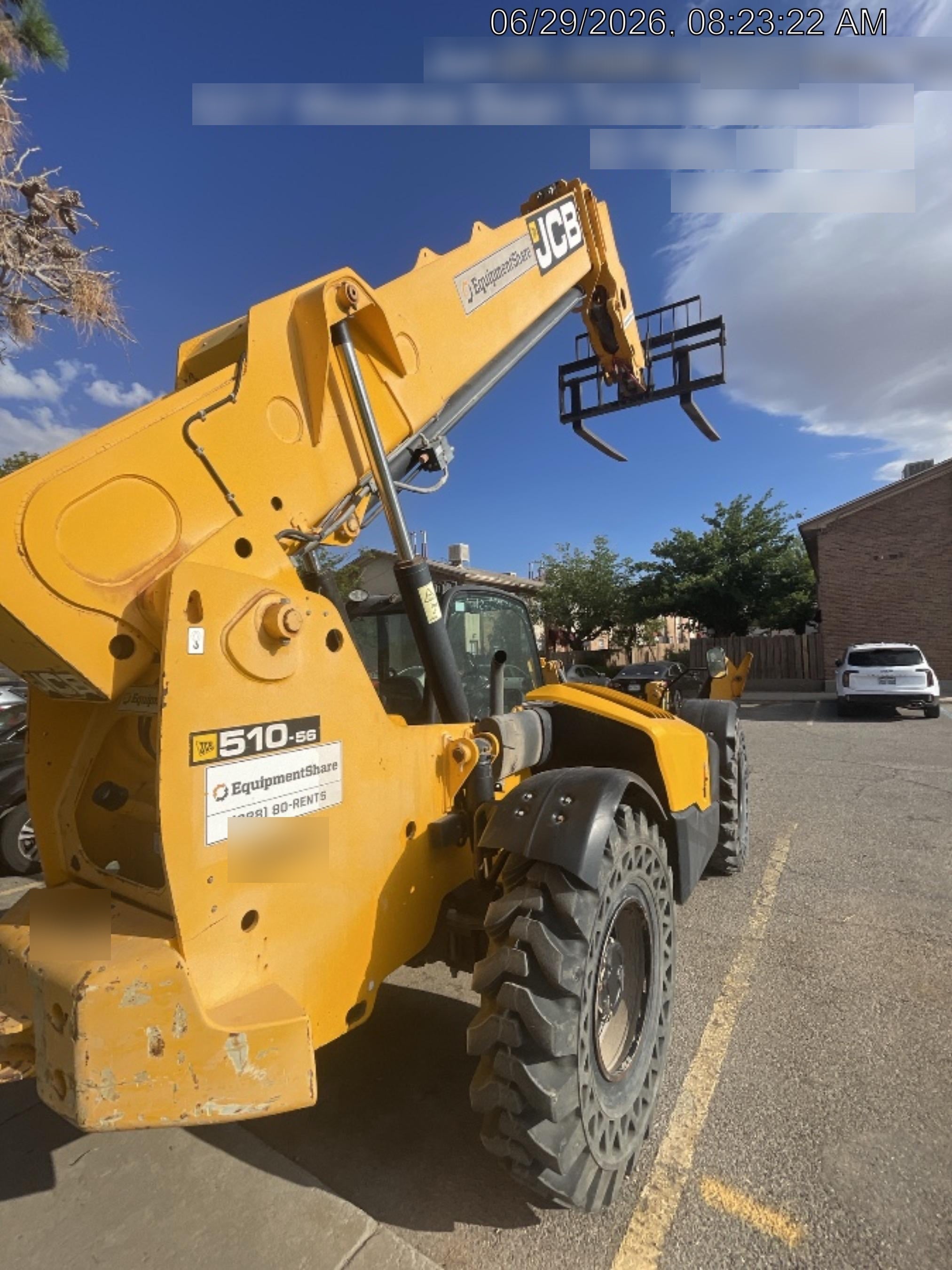 2018 JCB 510-56 JCB 510-56 Telehandler 74 HP w/CAB/HVAC, Beacon, Worklights, Aux Hydraulics, Solid Tires, 60" Carriage/Forks