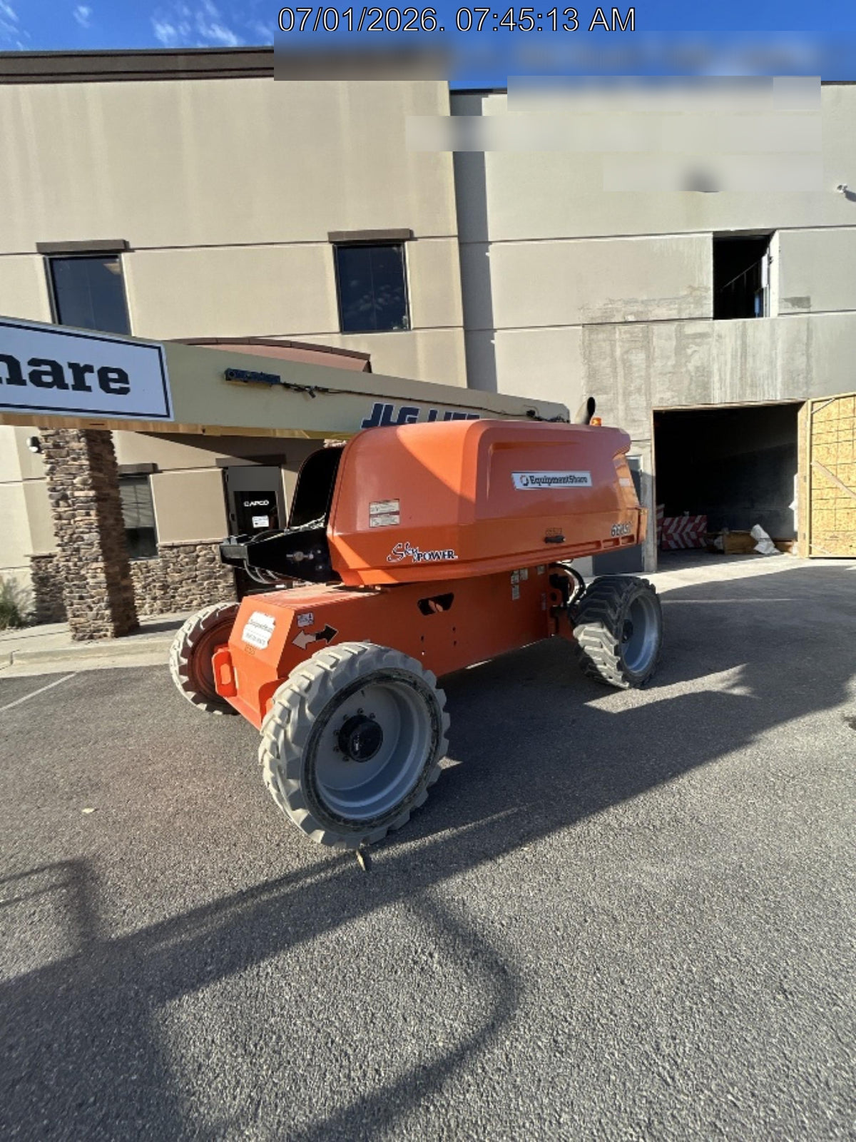 2020 JLG 660SJ