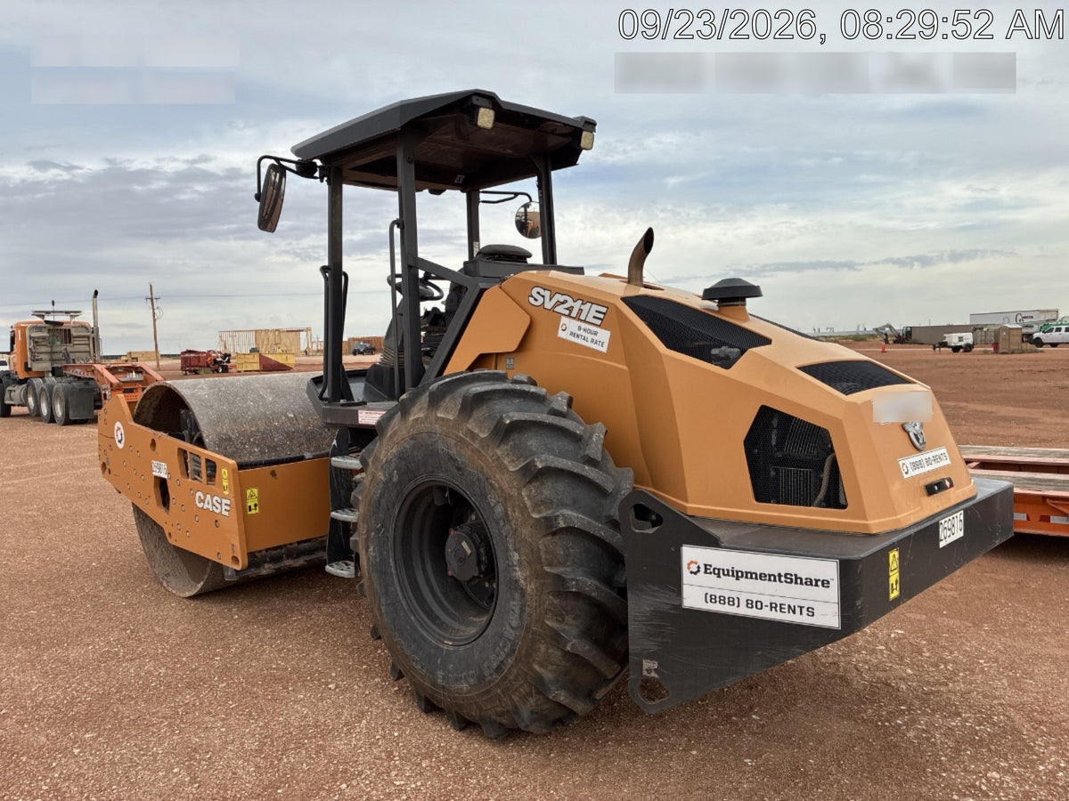2023 CASE SV211E