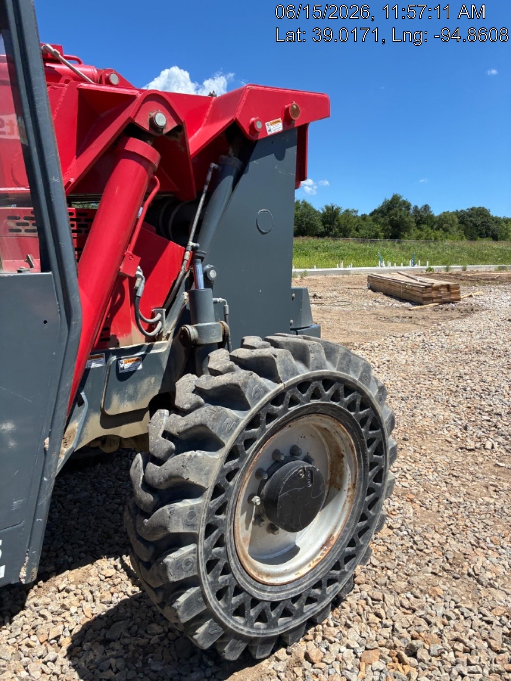 2019 MANITOU MTA10055
