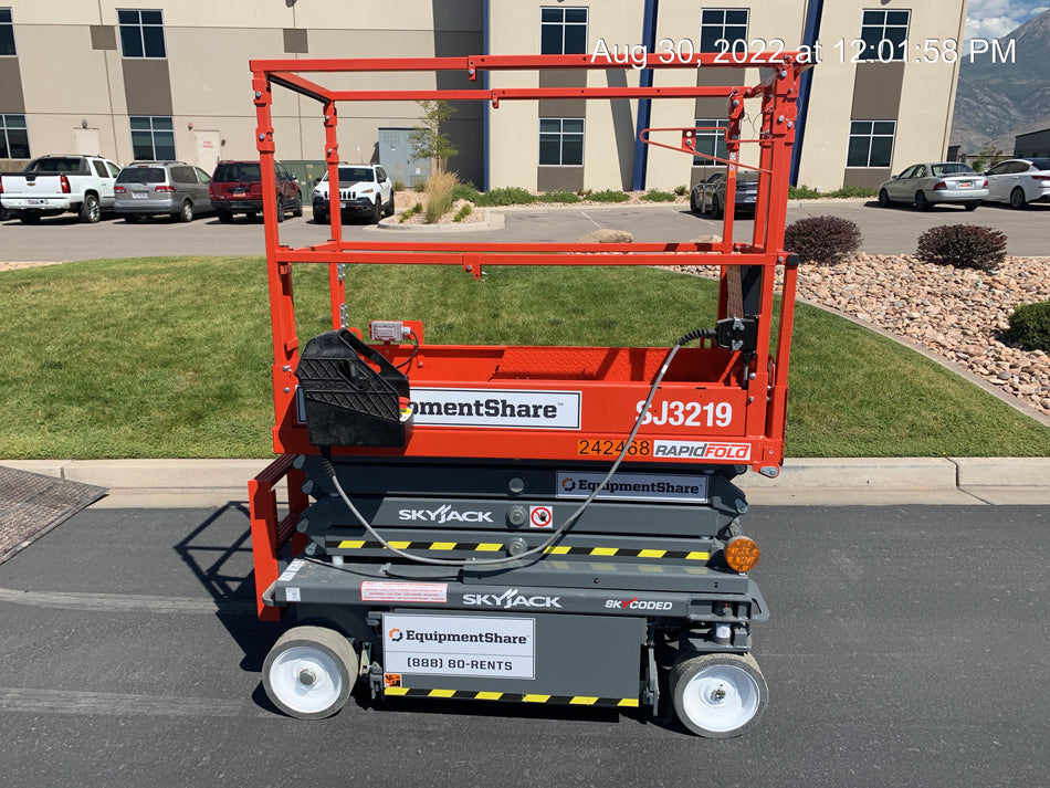 2022 SKYJACK SJ3219