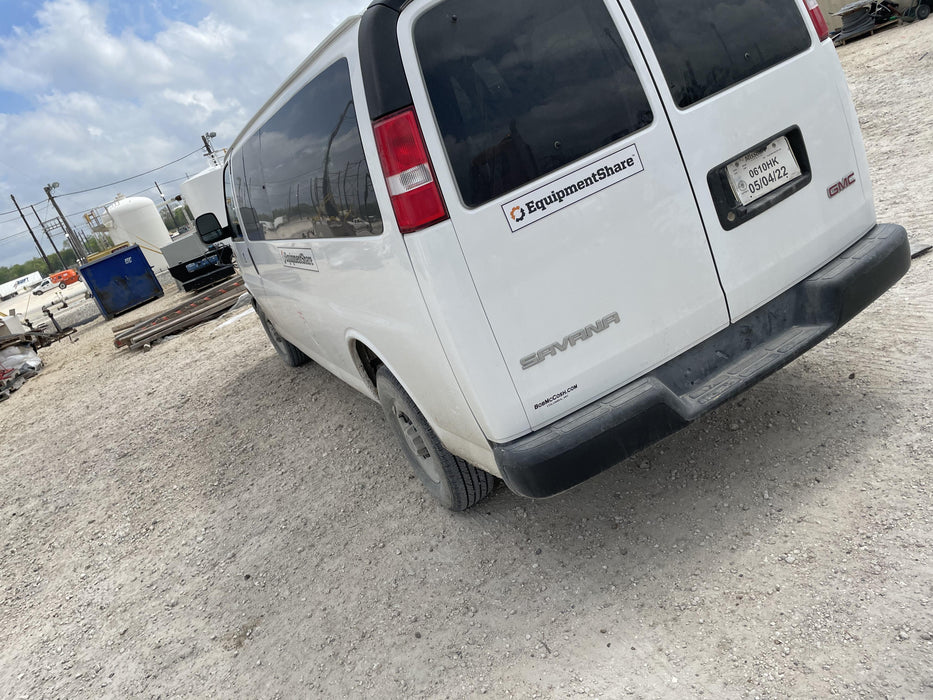 2022 GMC Savana 3500
