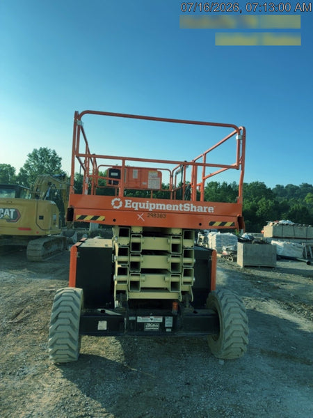 2023 JLG RT4394