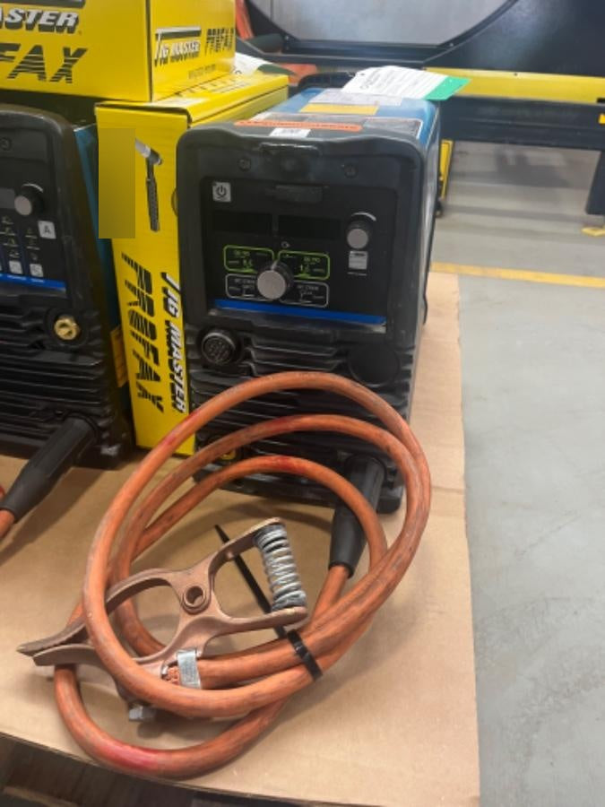 2024 MILLER ELECTRIC Maxstar 210 STR
