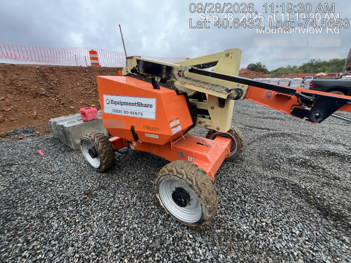 2021 JLG 340AJ