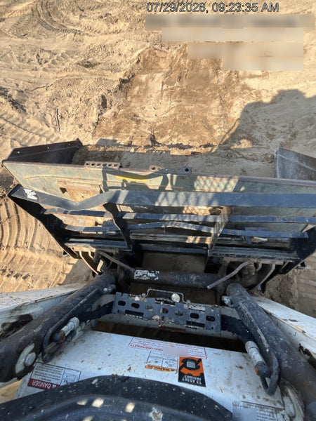 2023 ARROW MATERIAL HANDLING F5100CB