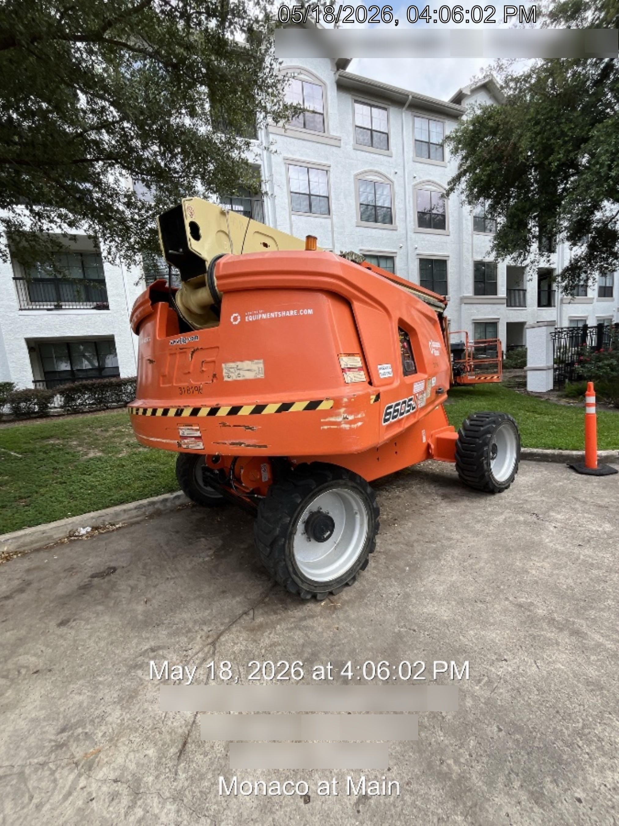 2023 JLG 660SJ