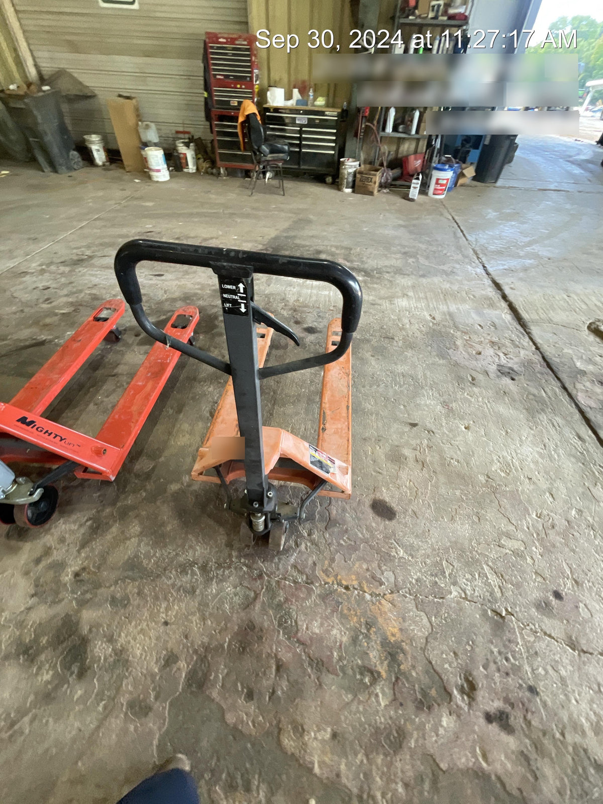 2021 HAUL MASTER 2.5 Ton Manual Pallet Jack