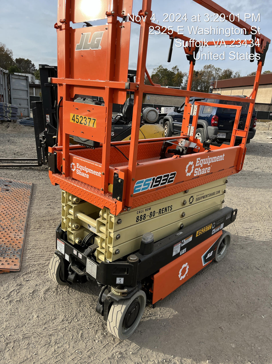 2024 JLG ES1932