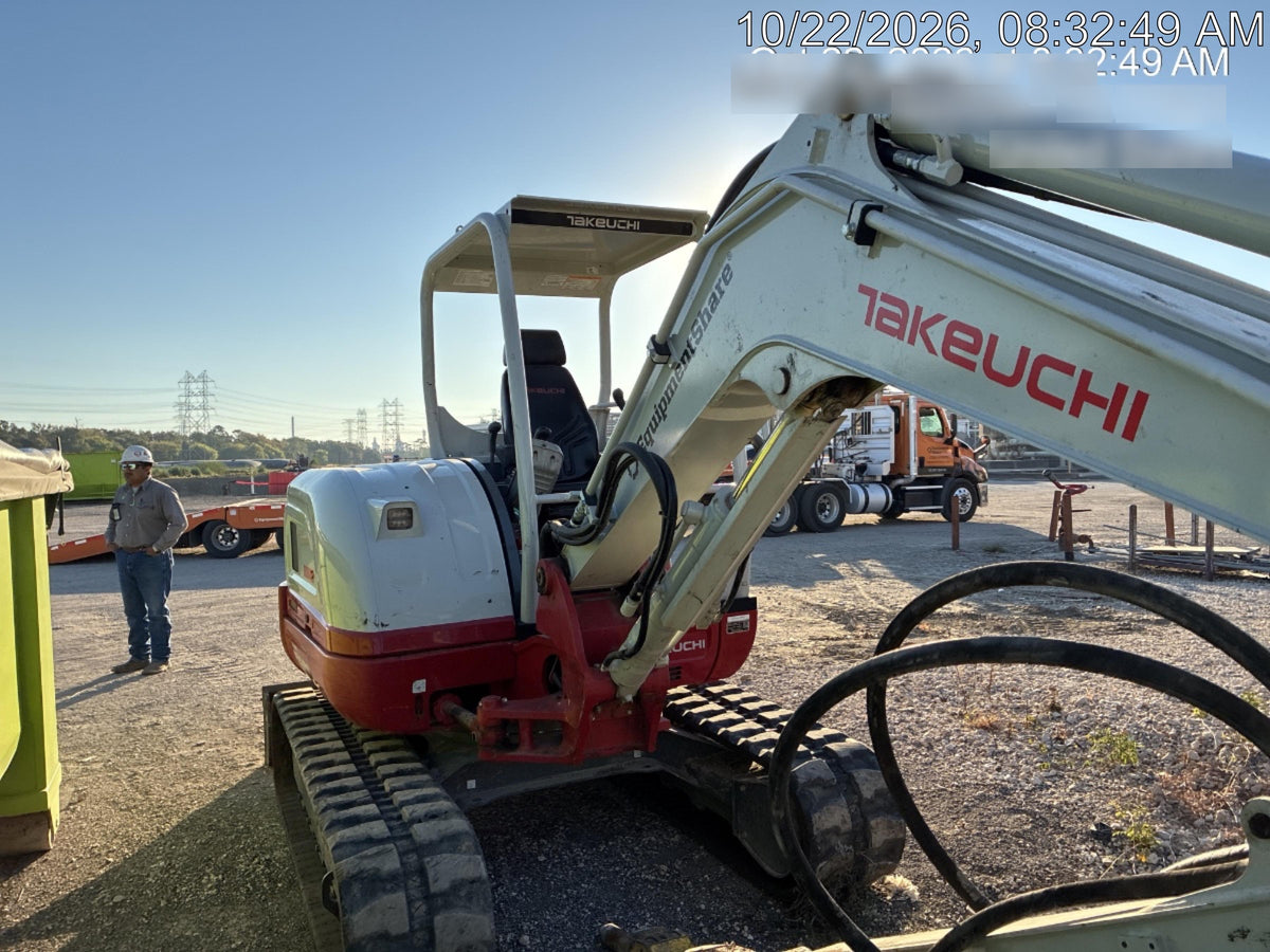 2025 TAKEUCHI TB250-2R