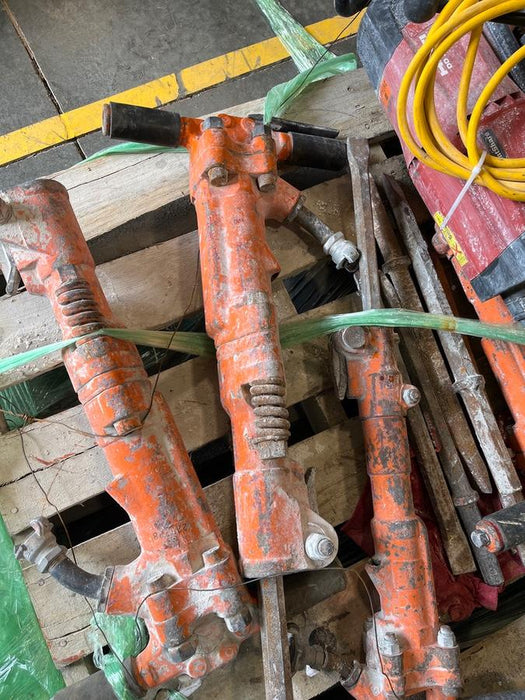 2022 MICHIGAN PNEUMATIC ES-TPB60-118-TRACKER