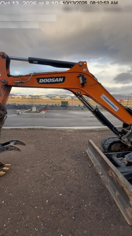 2020 DOOSAN DX50-5