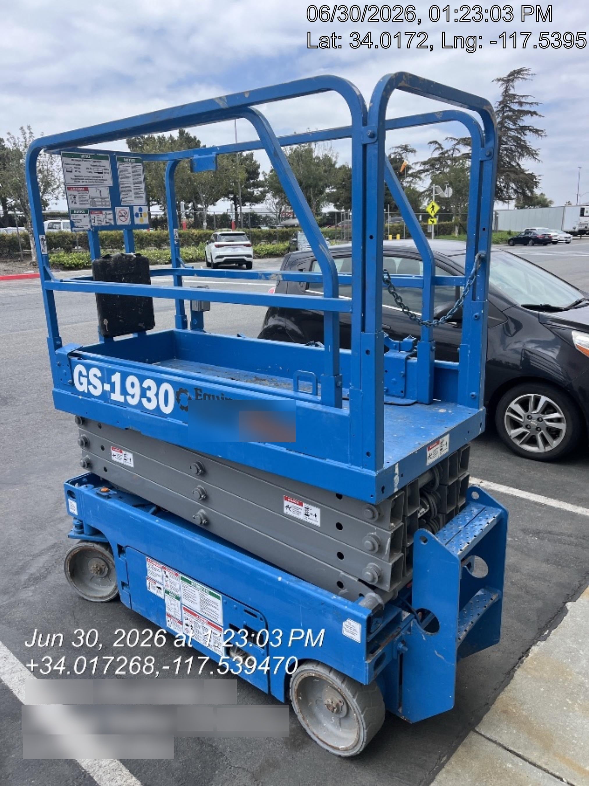 2019 Genie GS-1930 Fixed rails with chain Entry