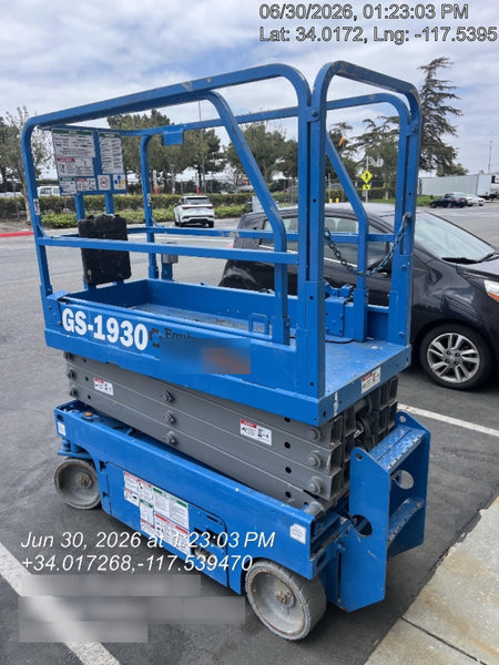 2019 Genie GS-1930 Fixed rails with chain Entry