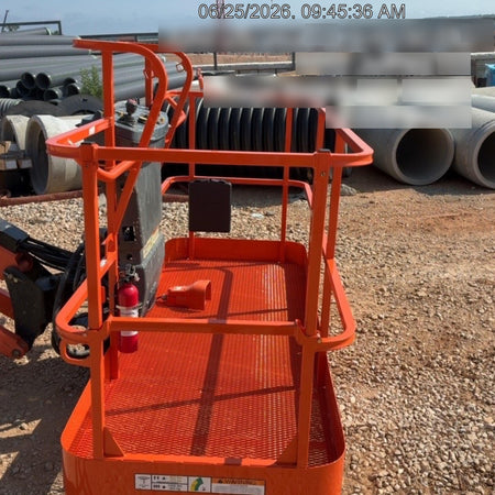 2018 JLG 660SJ